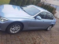 Gebraucht BMW 318 184 PS (135 kW) 2014 Blau Kombi