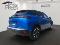 Second-hand Peugeot e-2008 GT 100 kW (136 CP) 2023 Albastru SUV