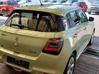 Neu Suzuki Swift Comfort 83 PS (61 kW) 2025 Gelb Limousine