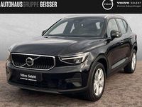 Neu Volvo XC40 Core 163 PS (119 kW) 2025 Schwarz SUV