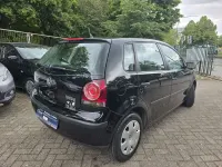 Gebraucht VW Polo 69 PS (50 kW) 2009 Schwarz Kleinwagen