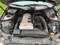 Gebraucht Mercedes C180 129 PS (94 kW) 2002 Silber Kombi