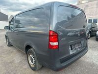 Gebraucht Mercedes Vito 114 PS (83 kW) 2018 Grau Van