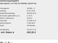 Gebraucht Skoda Superb LAURIN & KLEMENT 150 PS (110 kW) 2024 Silber Kombi