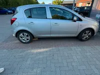Gebraucht Opel Corsa 75 PS (55 kW) 2010 Silber Kleinwagen