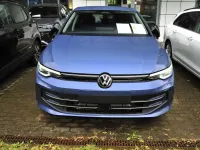 Neu VW Golf VIII Comfortline 150 PS (110 kW) 2026 Blau Limousine