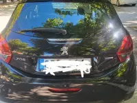 Gebraucht Peugeot 208 82 PS (60 kW) 2016 Schwarz Kleinwagen