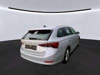 Gebraucht Skoda Octavia Style 150 PS (110 kW) 2023 Brillantsilber metallic Kombi