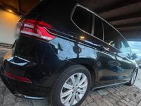 Gebraucht VW Touran Highline 150 PS (110 kW) 2016 Schwarz Van / Kleinbus