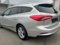 Second-hand Ford Focus Cool & Connect 120 CP (88 kW) 2020 Argintiu Berlinǎ