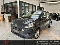 Gebraucht Hyundai i10 Trend 67 PS (49 kW) 2022 Aurora grey / met Kleinwagen