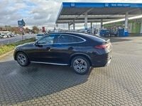 Gebraucht Mercedes GLC220 197 PS (144 kW) 2024 Schwarz SUV