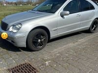 Gebraucht Mercedes 320 217 PS (159 kW) 2001 Silber Limousine