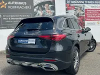 Gebraucht Mercedes GLC220 Avantgarde 197 PS (144 kW) 2024 Grau metallic SUV