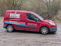 Gebraucht Peugeot Partner 90 PS (66 kW) 2008 Rot Van / Kleinbus