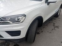 Gebraucht VW Touareg 204 PS (150 kW) 2017 Weiß SUV