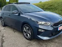 Gebraucht Kia Ceed Platinum Edition 140 PS (102 kW) 2018 Blau Kleinwagen