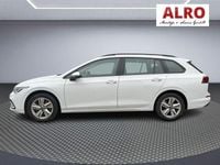 Gebraucht VW Golf VIII Life 150 PS (110 kW) 2022 Pure white Kombi
