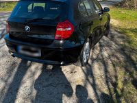 Gebraucht BMW 116 125 PS (91 kW) 2010 Schwarz Kleinwagen
