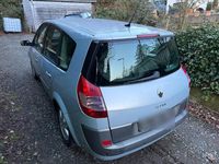 Gebraucht Renault Scénic II 99 PS (72 kW) 2004 Silber Van / Kleinbus
