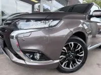 Gebraucht Mitsubishi Outlander P-HEV Top 121 PS (88 kW) 2017 Braun SUV