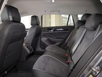 Neu VW Passat Elegance 150 PS (110 kW) 2026 Grün Kombi