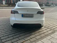 Usata Tesla Model Y 393 kW (535 CV) 2024 Bianco SUV