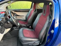 Gebraucht Toyota iQ 98 PS (72 kW) 2010 Blau Kleinwagen