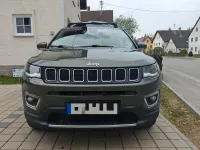 Gebraucht Jeep Compass Limited 170 PS (125 kW) 2018 Grün SUV