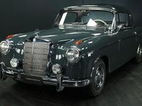 Gebraucht Mercedes 220 SE 120 PS (88 kW) 1960 Grau Coupé