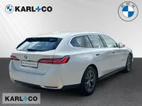 Gebraucht BMW 520 Comfort Edition 190 PS (139 kW) 2025 Weiss Kombi
