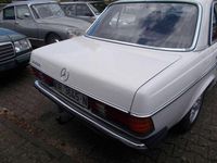 Gebraucht Mercedes 300 88 PS (64 kW) 1984 Weiß Limousine