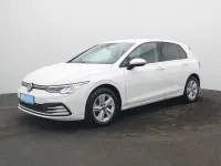 Gebraucht VW Golf VIII Life 150 PS (110 kW) 2022 Pure white Limousine