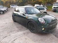 Gebraucht Mini Cooper 136 PS (100 kW) 2017 Grün Kleinwagen