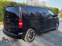 Neu Opel Zafira 179 PS (131 kW) 2026 Schwarz Van / Kleinbus