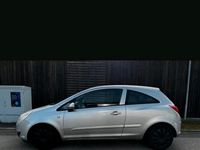 Gebraucht Opel Corsa 80 PS (58 kW) 2007 Silber Kleinwagen