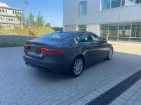 Gebraucht Jaguar XE Prestige 180 PS (132 kW) 2015 Grau Limousine