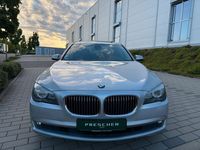 Gebraucht BMW 730 245 PS (180 kW) 2012 Silber Limousine