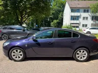 Gebraucht Opel Insignia Edition 140 PS (102 kW) 2012 Blau Limousine