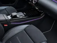 Gebraucht Mercedes A250 Advanced 218 PS (160 kW) 2021 Weiß Limousine