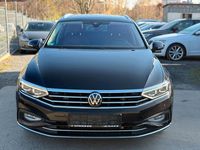Gebraucht VW Passat Elegance 200 PS (147 kW) 2022 Schwarz Limousine