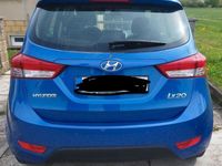 gebraucht Hyundai ix20 1.6 Space blue Space