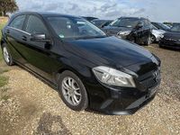 Gebraucht Mercedes A180 122 PS (89 kW) 2016 Schwarz Limousine