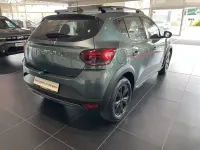 Gebraucht Dacia Sandero Extreme 110 PS (80 kW) 2024 Grün SUV