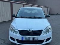 Gebraucht Skoda Fabia Cool Edition 60 PS (44 kW) 2015 Weiß Kleinwagen