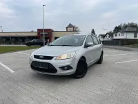Gebraucht Ford Focus 101 PS (74 kW) 2010 Kombi