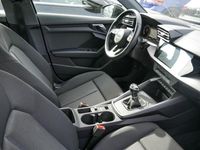 Gebraucht Audi A3 Basis 116 PS (85 kW) 2023 Brillantschwarz Limousine