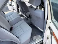 Gebraucht Mercedes 220 75 PS (55 kW) 1995 Grau Limousine