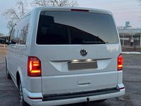 Gebraucht VW Caravelle 150 PS (110 kW) 2018 Weiß Van