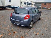 Gebraucht Renault Clio II Dynamique 75 PS (55 kW) 2009 Blau Limousine